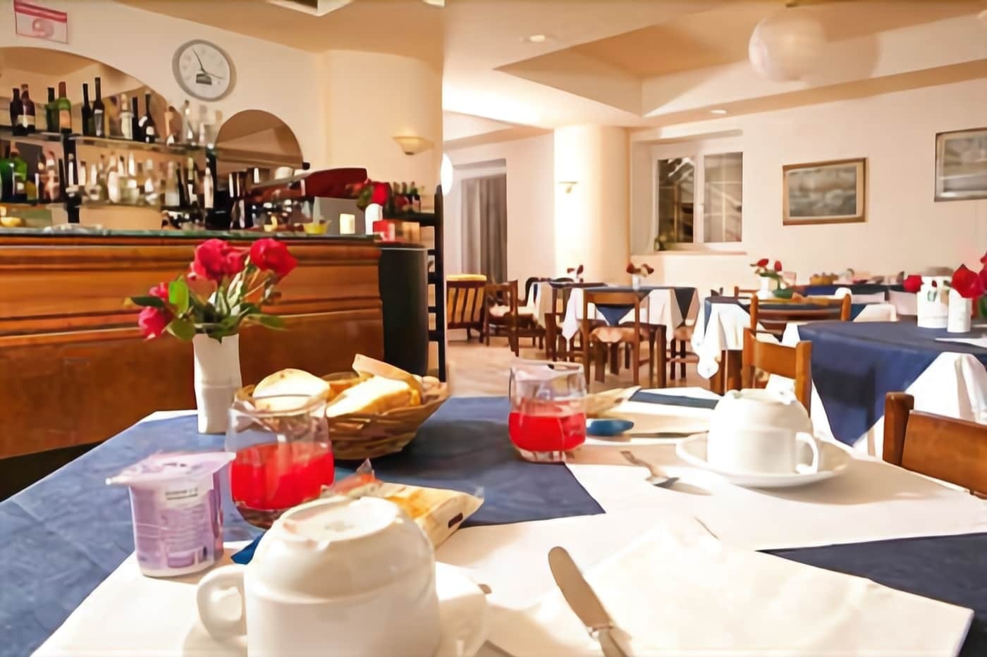 Hotel Gambrinus Abbadia San Salvator Luaran gambar