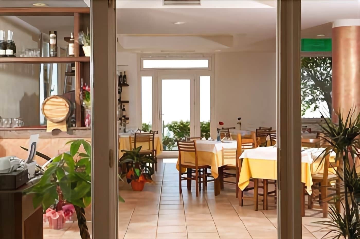 Hotel Gambrinus Abbadia San Salvator Luaran gambar